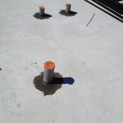 TERMISTOP en acier inoxydable pour la protection des conduites et des gaines traversant les planchers contre les termites souterrains par termimesh